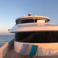 Яхта Neo для дайвинг-сафари в Египте на Красном море. Закат с палубы. Фотобанк RuDIVE