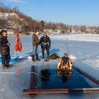 Подледные погружения на озере Спас-Каменке