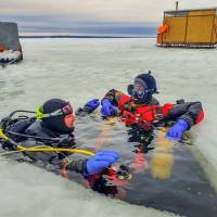Дайв-центр "Полярный круг". Дайв-курс PADI Ice Diver на Белом море. Автор фото Илья Труханов. RuDIVE