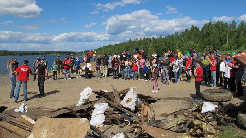  Субботники по очистке водоемов от мусора